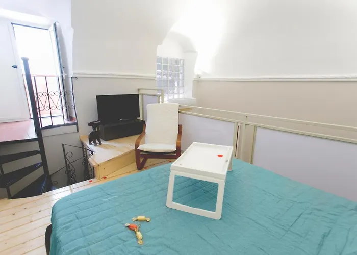 Anticaglia 24 Bed and Breakfast 3*